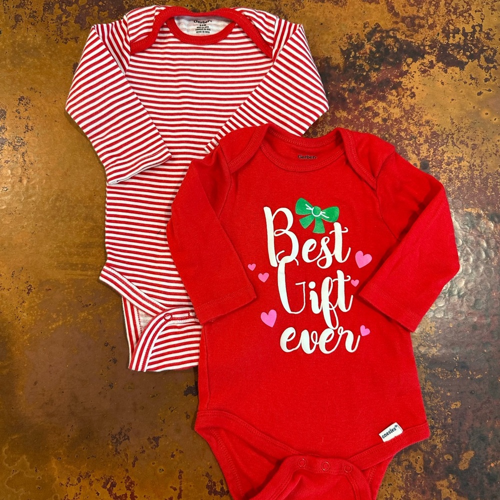 (2 Pack) Christmas Onesies